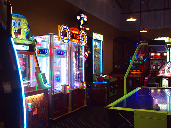 Midway Cinema Arcade 4