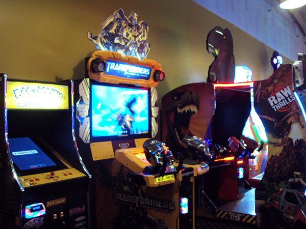 Midway Cinema Arcade 5
